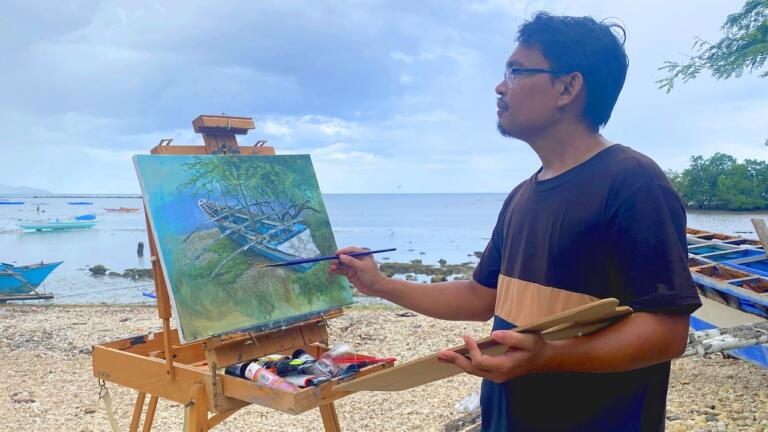 Painting an Old Ruined Boat Outdoor | JMLisondra